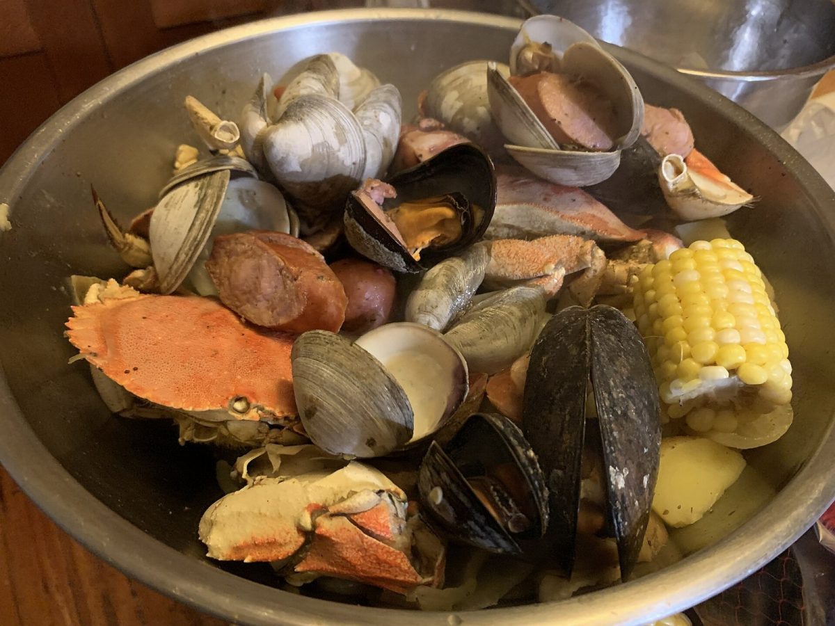 A seafood boil with crab, clams, mussels and corn (file photo).